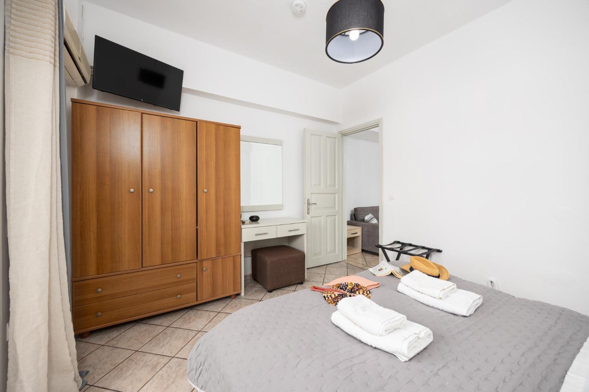Aparthotel Kosmas Roda (Corfu)