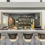 Kosmas Apartments