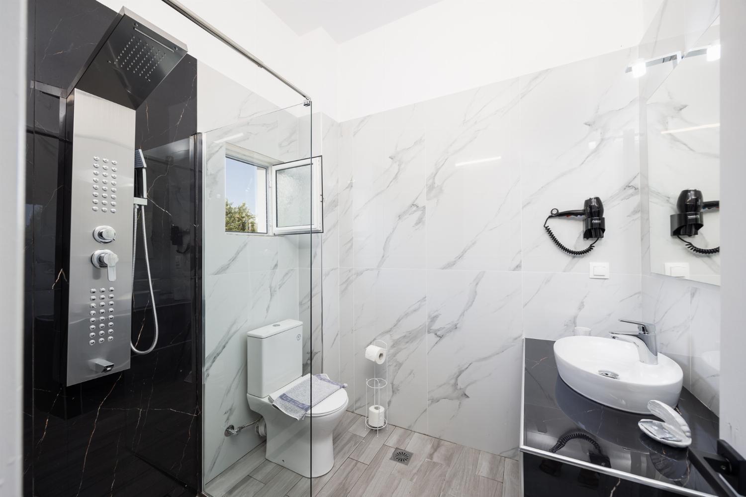 Aparthotel Kosmas *