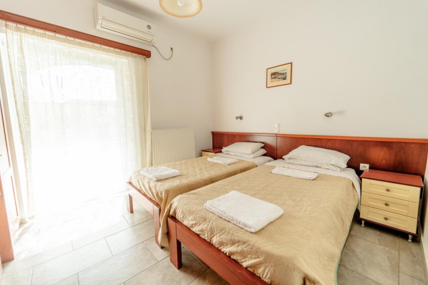 Kosmas Aparthotel