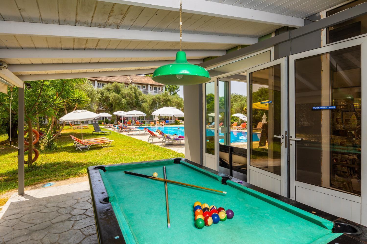 Kosmas Aparthotel